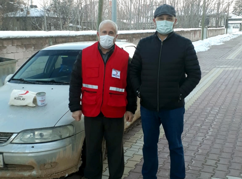 “İhtiyaç sahiplerinin yanındalar”