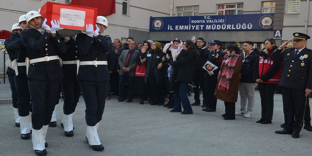 Konya'da trafik kazasında şehit olan polis için tören