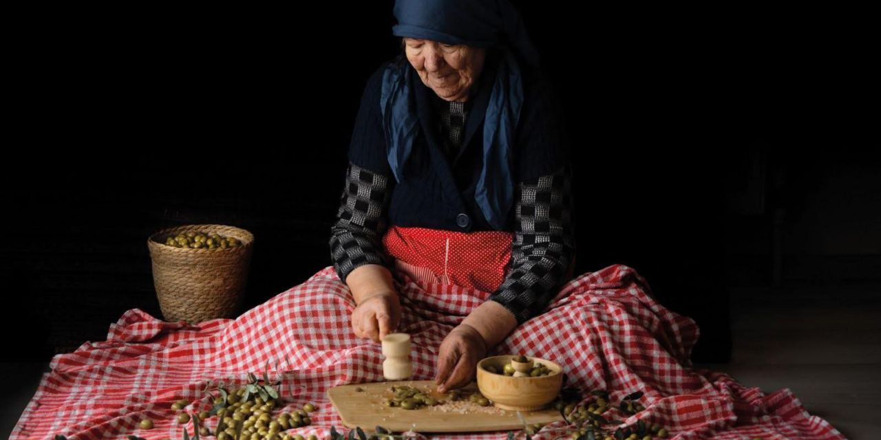 Kadınlar, kadınları fotoğrafladı