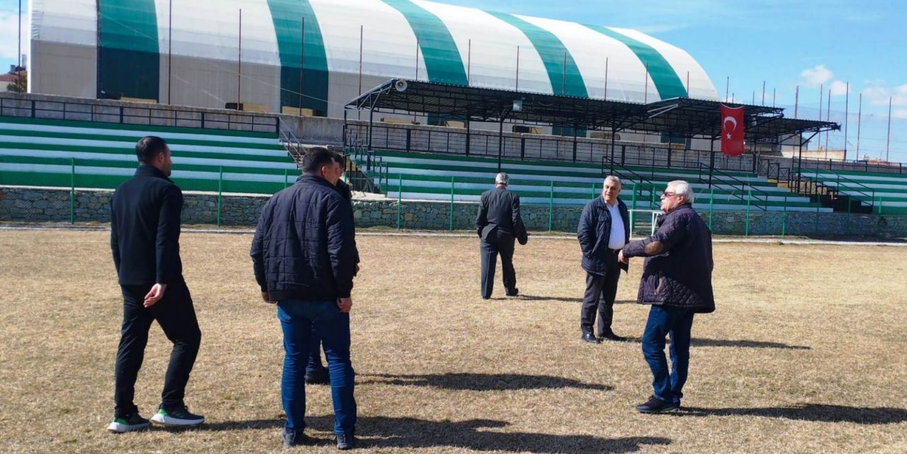 Halıcı Ladikspor tesisleri incelendi