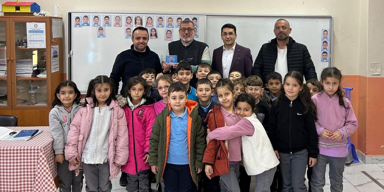 Sarayönü’nde anlamlı proje; ‘Bir sınıfın bir yetimi var’