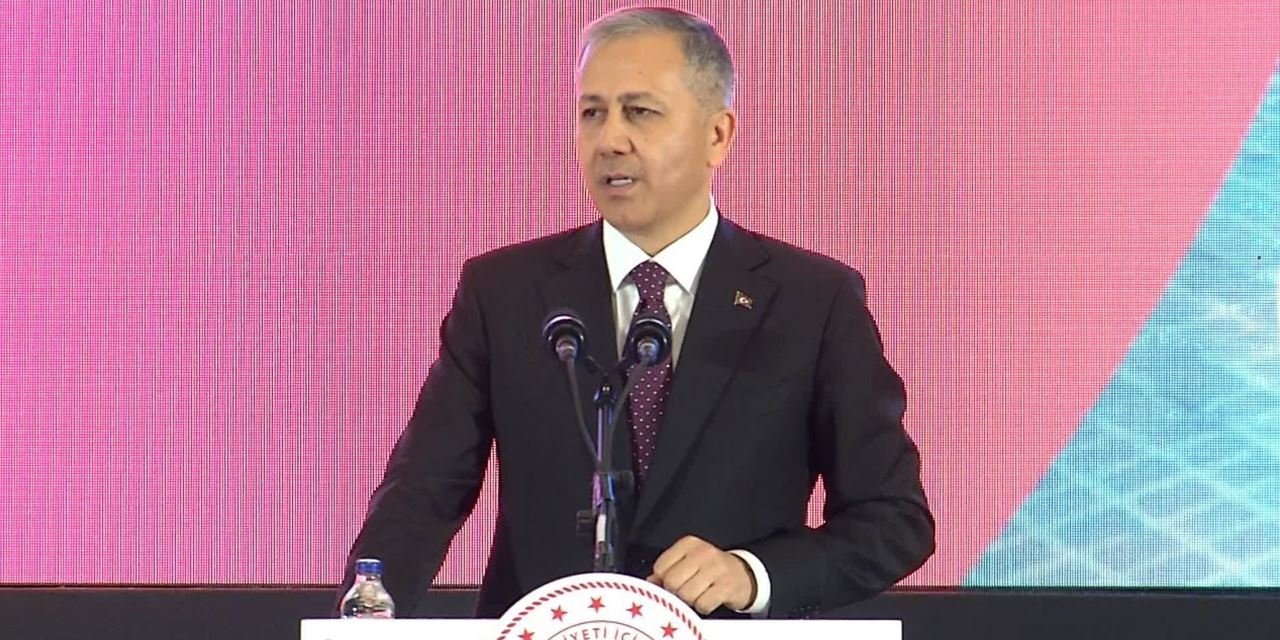 Bakan Yerlikaya: ''İmamoğlu'nun gözaltısı sonrası provokatif paylaşım yapan 37 kişi yakalandı''