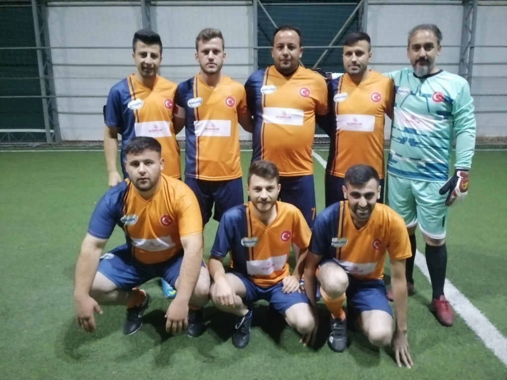 Ladik’te futbol turnuvası düzenlendi