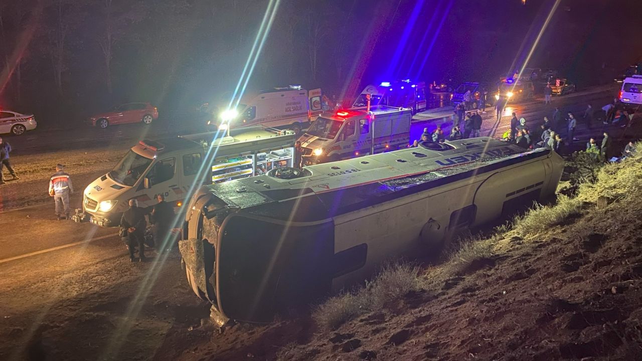 Çankırı'da ki 23 işçinin yaralandığı kaza anı görüntüleri ortaya çıktı
