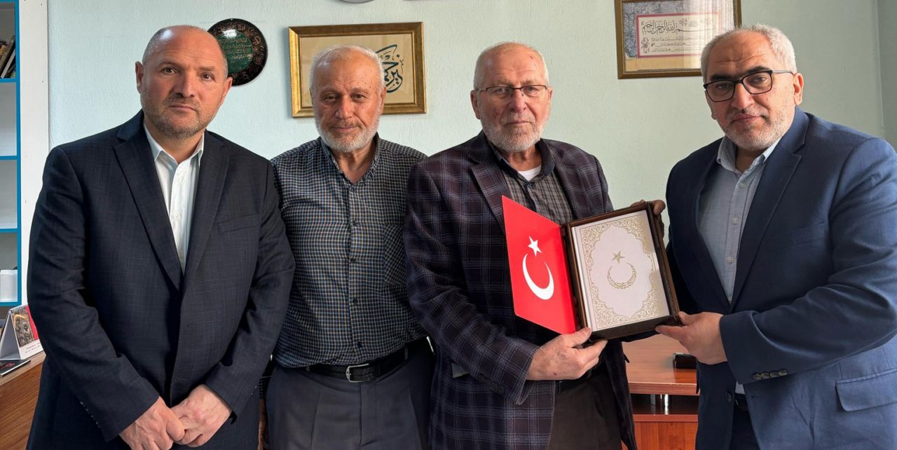 Büyüklere vefa gösteriyorlar