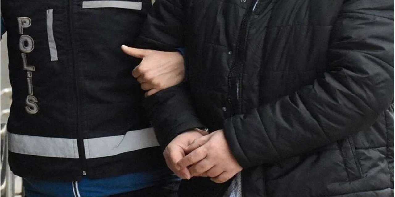 CHP yayın aracı önünde havaya ateş eden 2 kişi gözaltına alındı