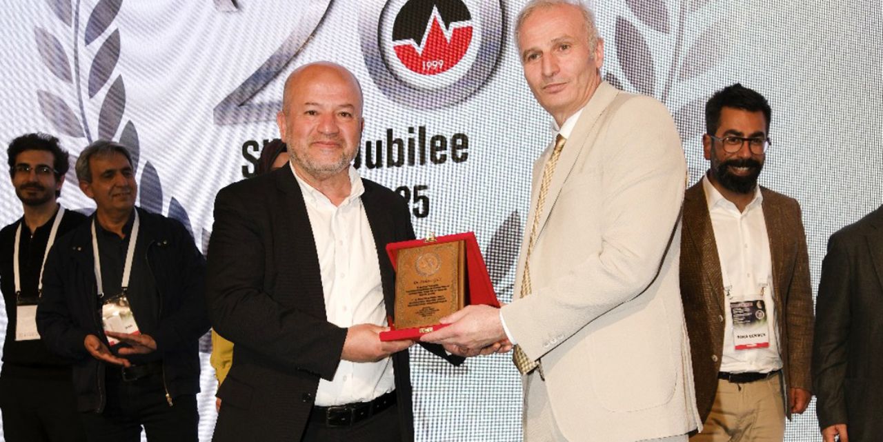 Kıtalararası Acil Tıp Kongresi'ne katıldılar