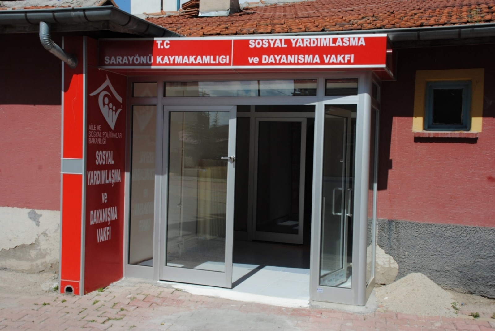 Eşi vefat eden kadınlara iki ayda 550 TL