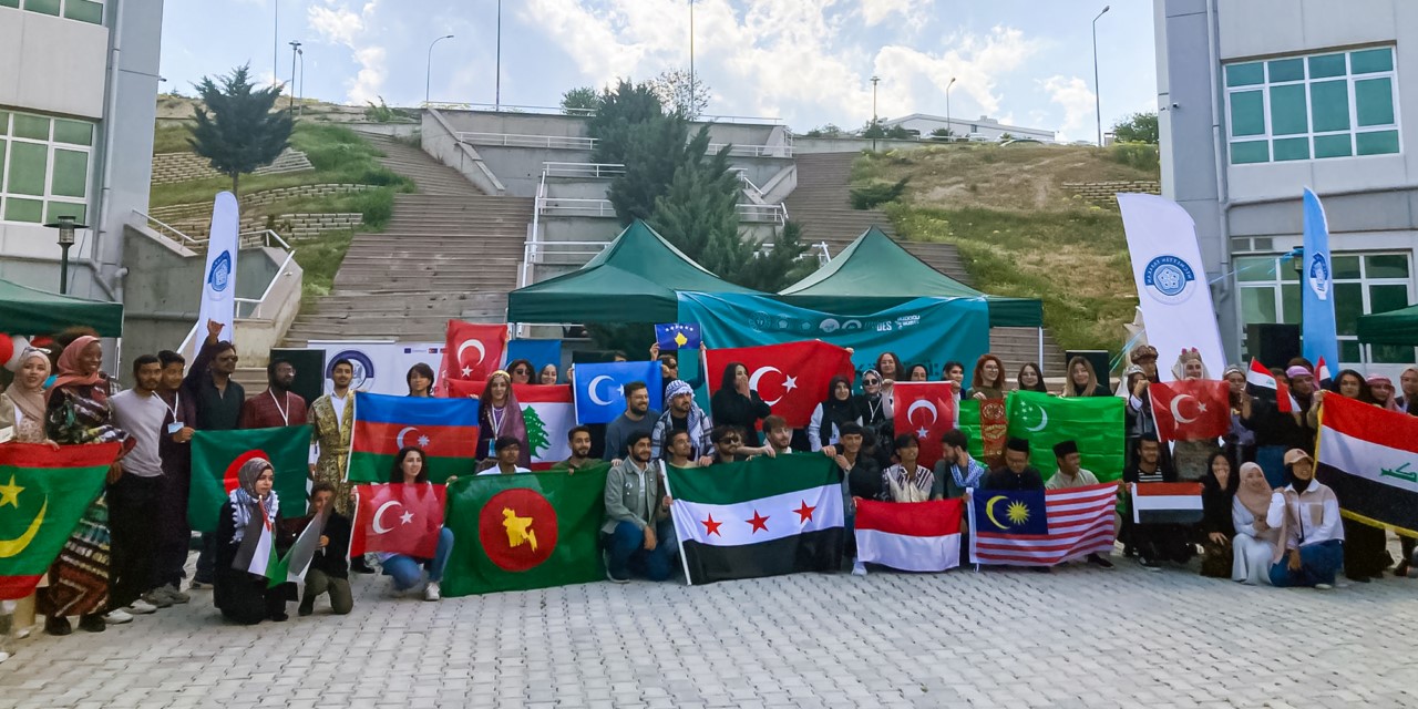 NEÜ’de kültürel buluşma: “Dünyayı tanı, Konya’yı keşfet”