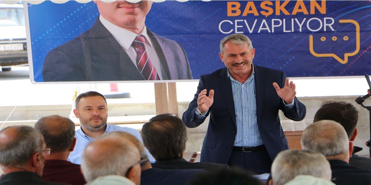 Yunak’ta Başkan halkla buluştu