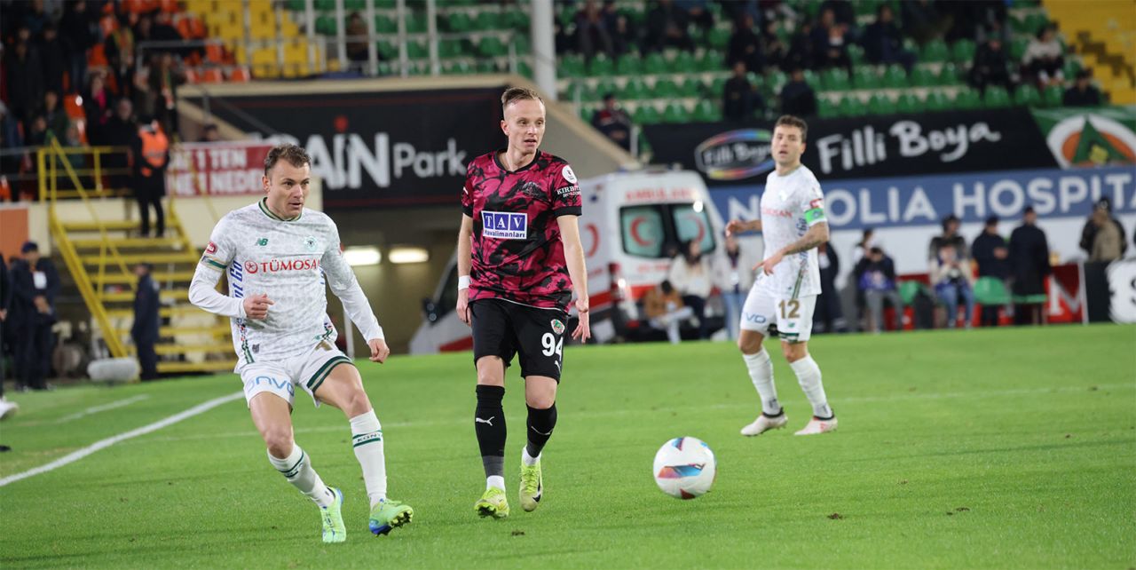 Konyaspor, Alanyaspor ile 18. randevuya çıkıyor