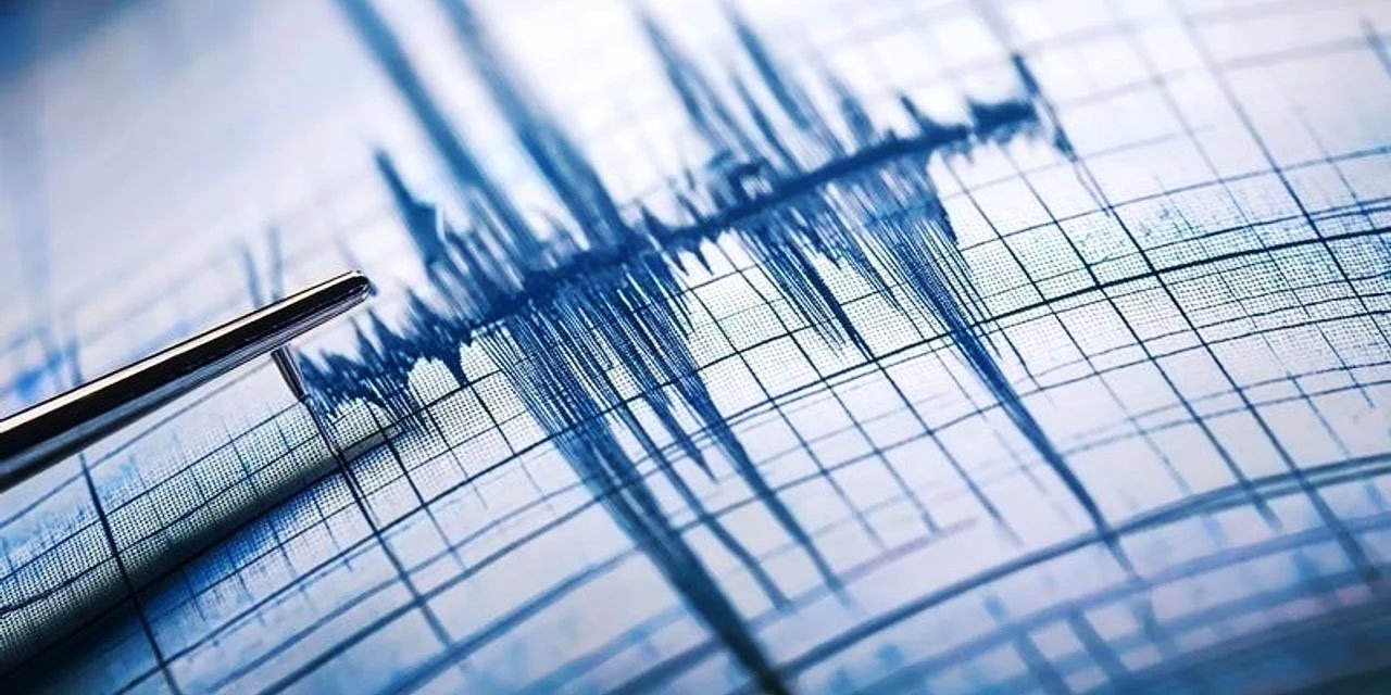 Ege’de deprem: Komşu sallandı, Türkiye tedirgin
