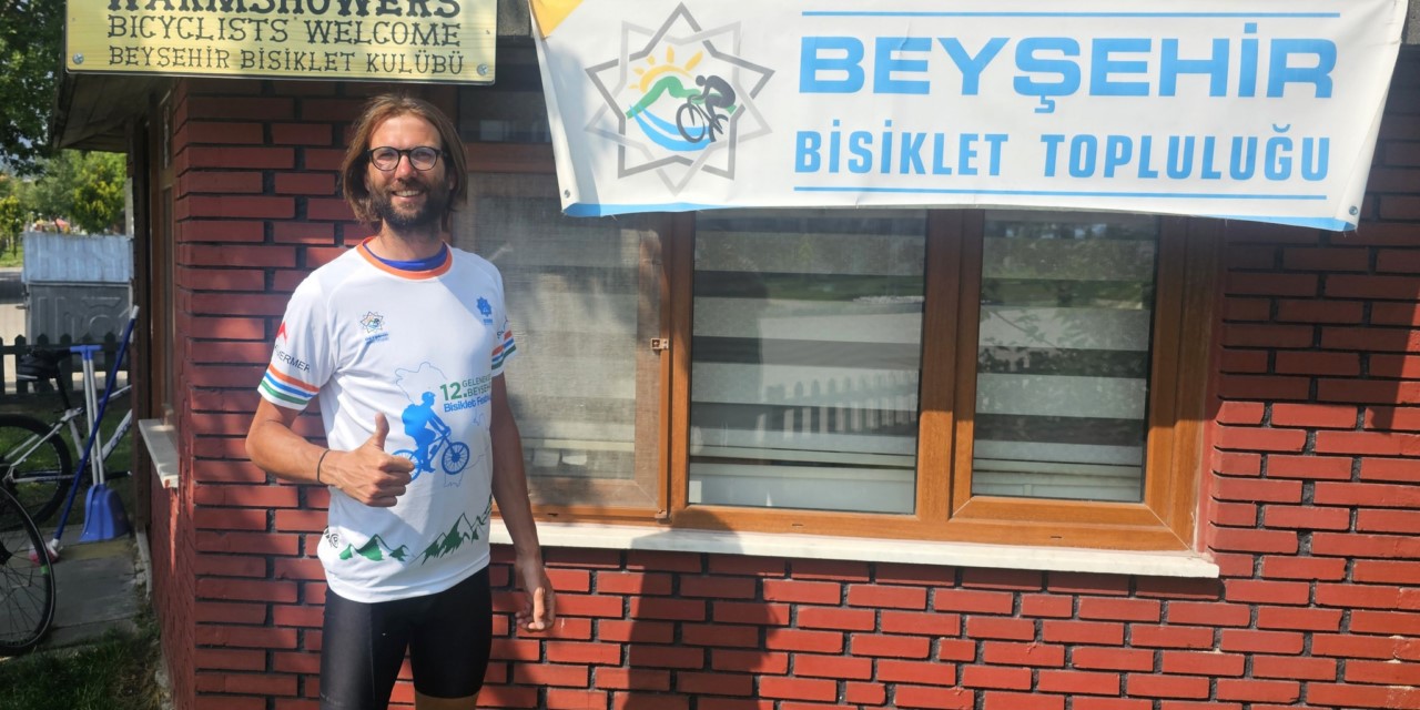 Bisikletle tek başına Avrupa turunda