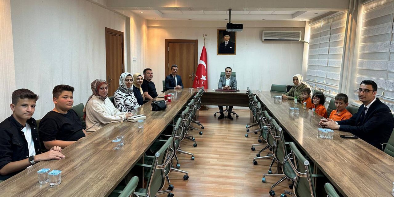 “Küçük Hayallerden Büyük Fikirlere” proje yarışmasının kazananları belli oldu