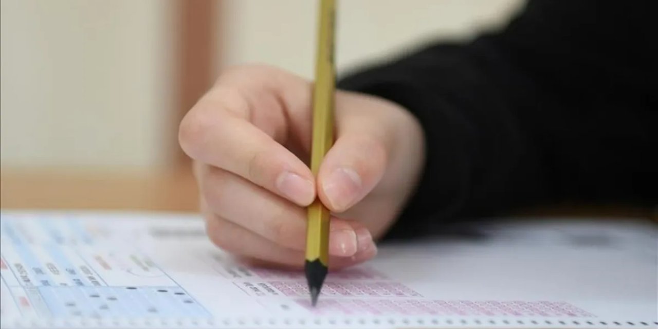 1 milyon öğrenci için zil 09.30’da çalacak