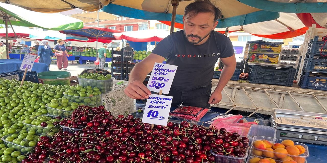 "Kiraz Taneyle Satılıyor" etiketi tartışma yarattı: Esnaftan çarpıtma tepkisi