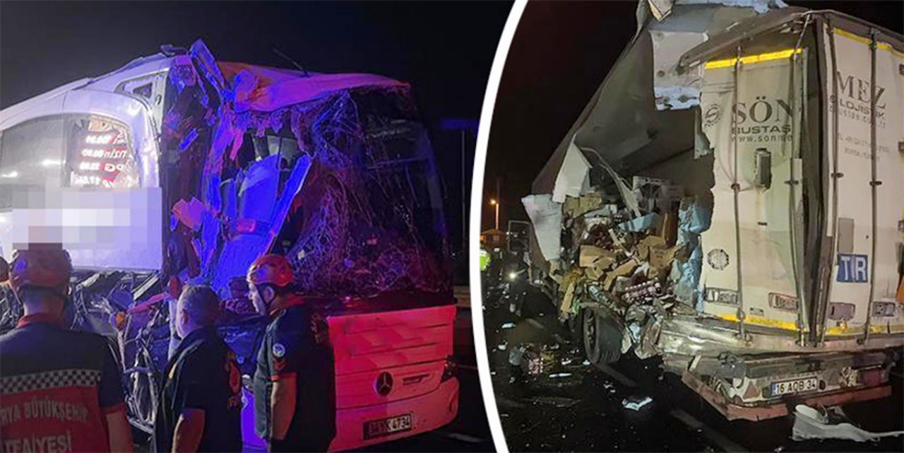 Yolcu otobüsü TIR'a çarptı: Feci kazada 2'si ağır 13 kişi yaralandı