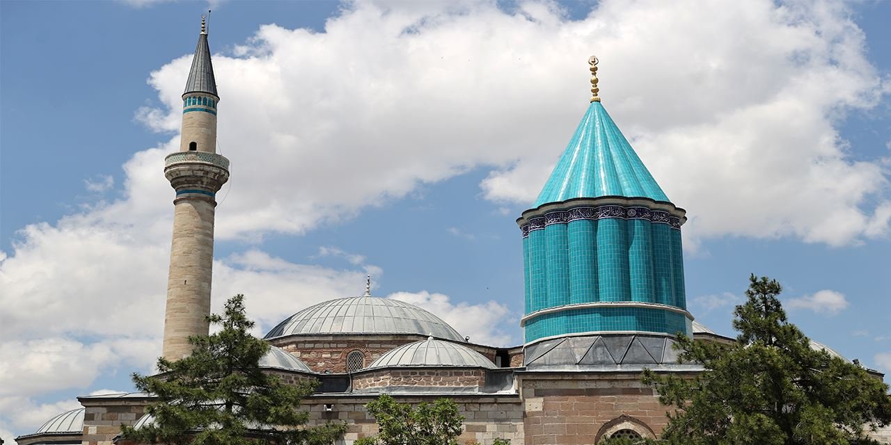 Kubbe-i Hadra’nın çinileri Konya’da doğdu