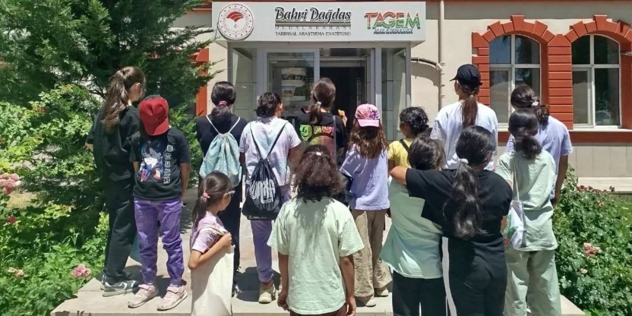 Geleceğin mühendisleri meraklarını giderdi