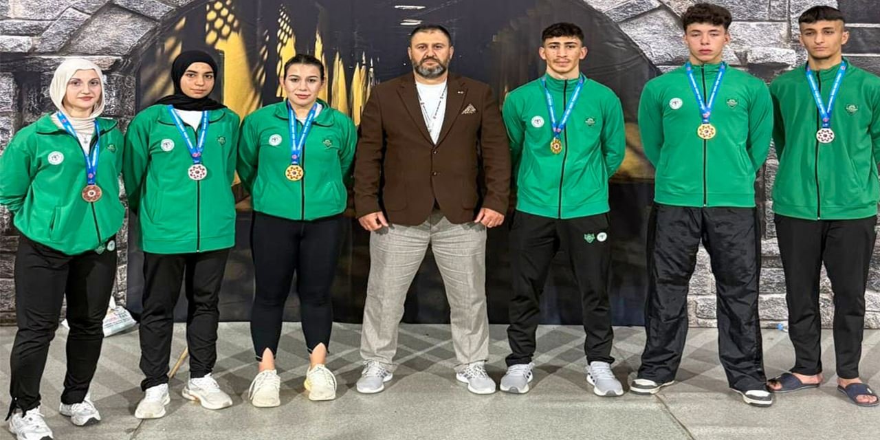 Kick Boks’a Meram damgası