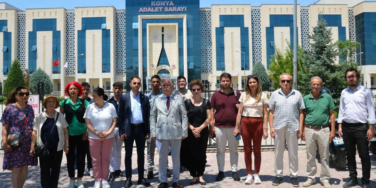 Cumhuriyet ve Atatürk’e hakaret eden AKP’li eski vekil hakkında suç duyurusu