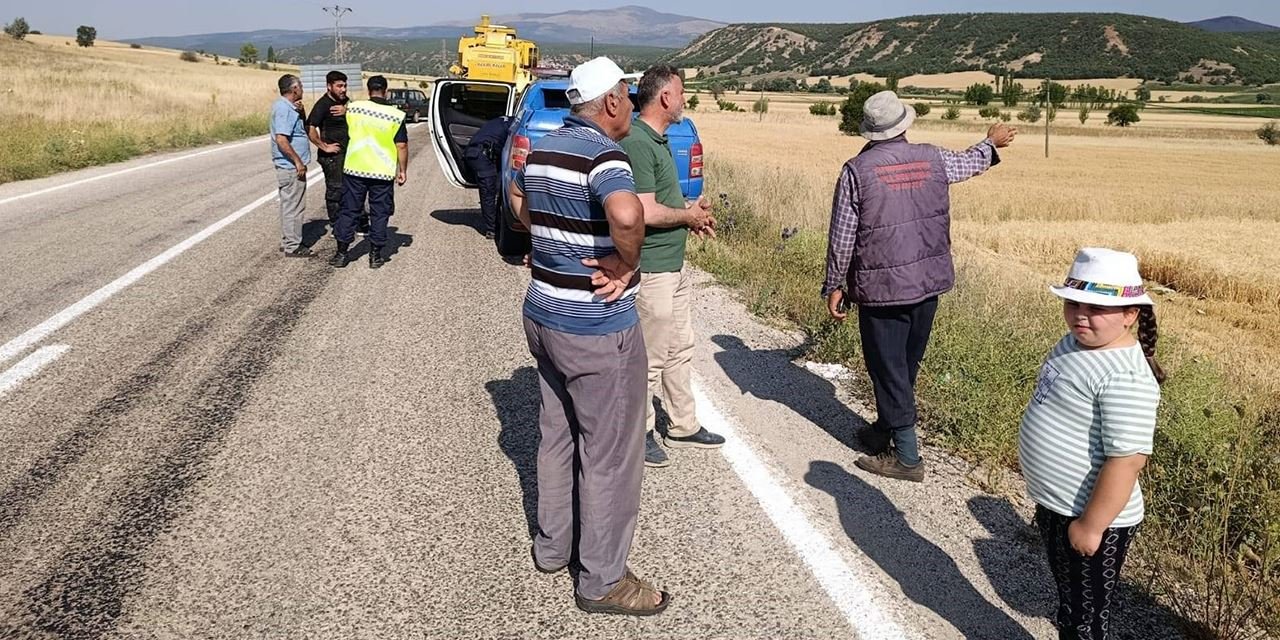 Tarlada tehlike! Biri yangın, biri kaza