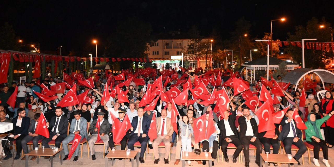 Sarayönü’nde 15 Temmuz Şehitleri dualarla anıldı