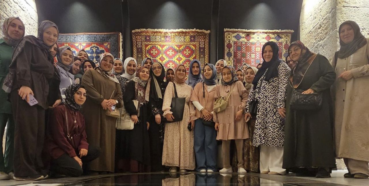 Yaz Akademisi Öğrencilerinden Beyşehir Gezisi