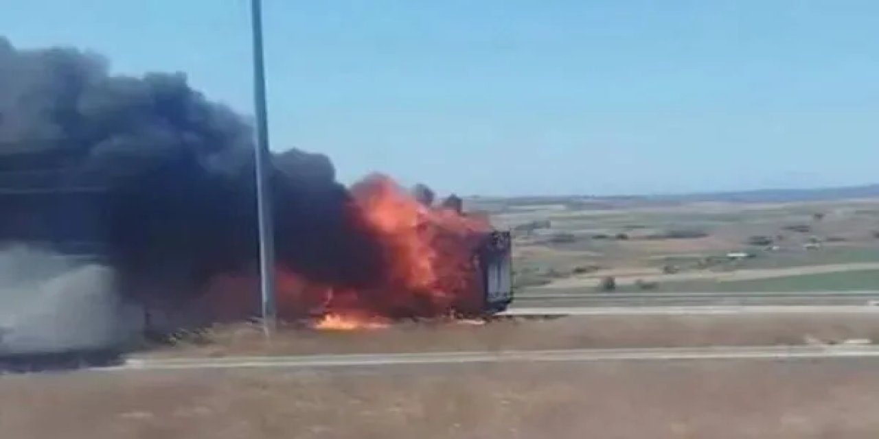 Kavurucu sıcaklıklarla birlikte araç yangınları arttı