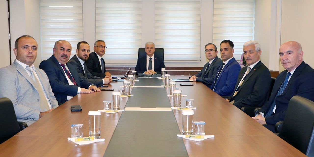 Vali Akın’dan elektriğin kalbine ziyaret