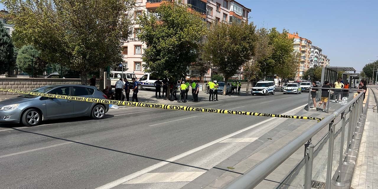 Aynı kazada iki can gitti