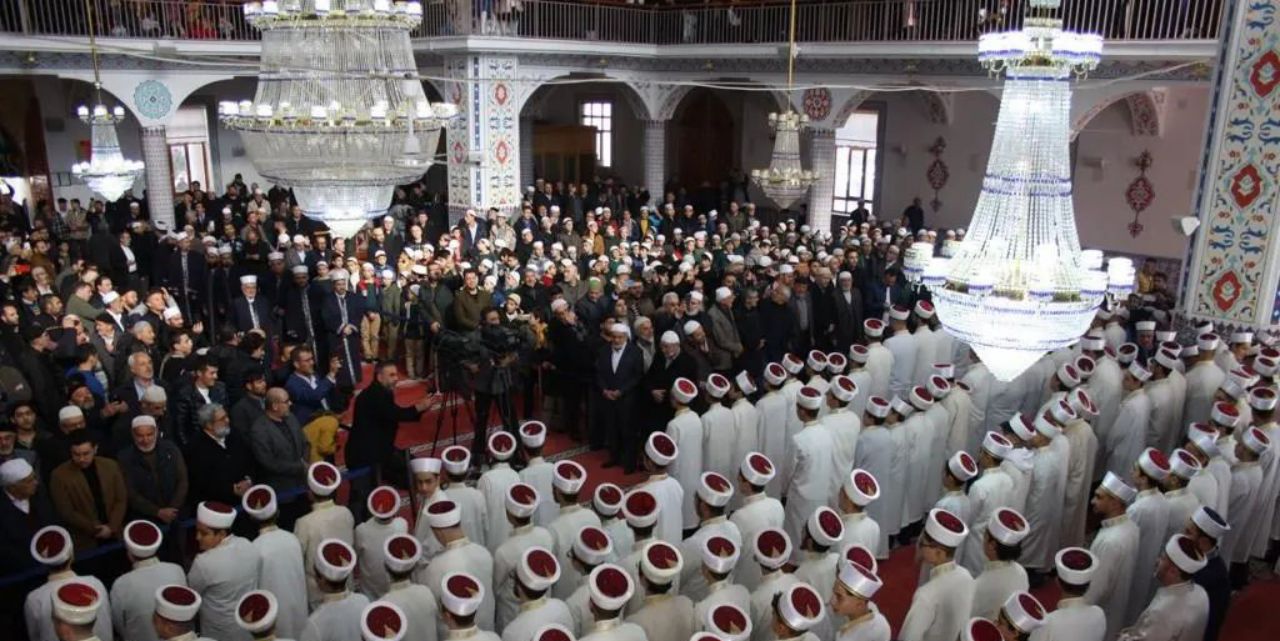 169 öğrenci hafızlık belgesini aldı