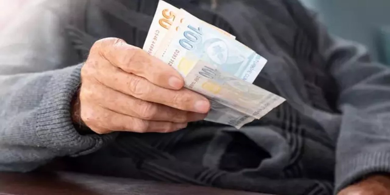 Yaşlı ve engelli aylıkları zamlı yattı: 8,13 milyar liralık ödeme başladı