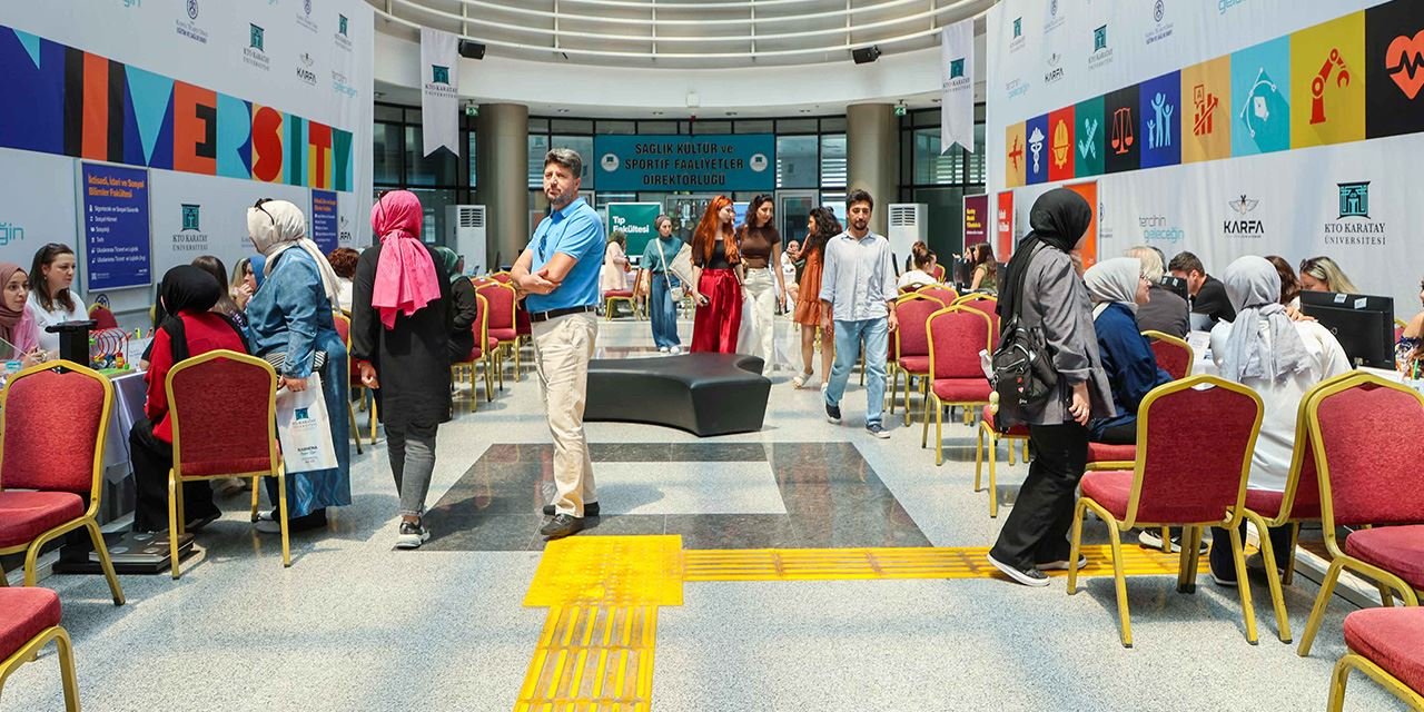 KTO Karatay’da tercih heyecanı sürüyor