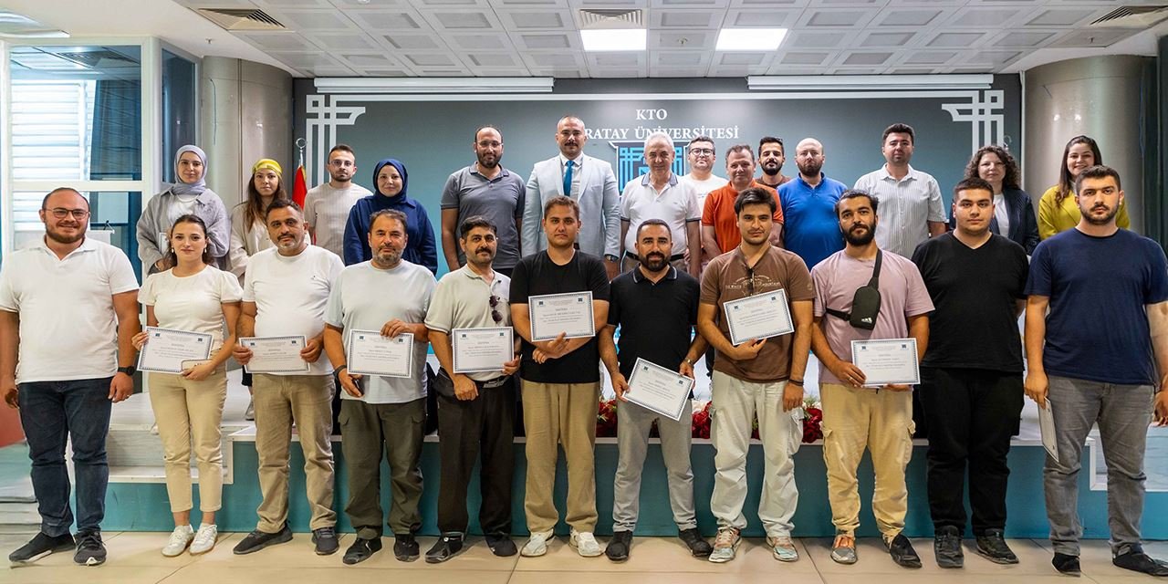 Basın mensupları İHA-1 pilotaj eğitimiyle sertifika aldı