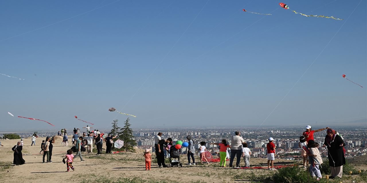 Selçuklu semaları uçurtma şenliğiyle renklendi