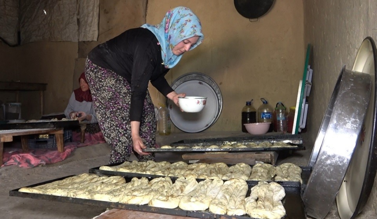 İlçenin yöresel unlu mamulleri geçim kaynağı oldu