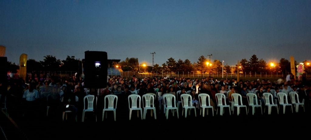 “Gezen Sinema Tırı” Sarayönü’nde