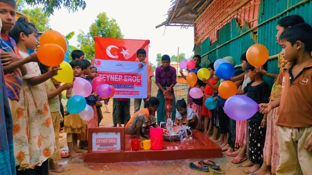 Muhtar Erol Arakan’da su kuyusu açtırdı