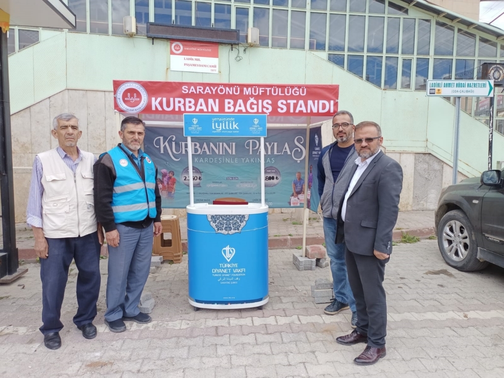 Kurban bağış standı açıldı