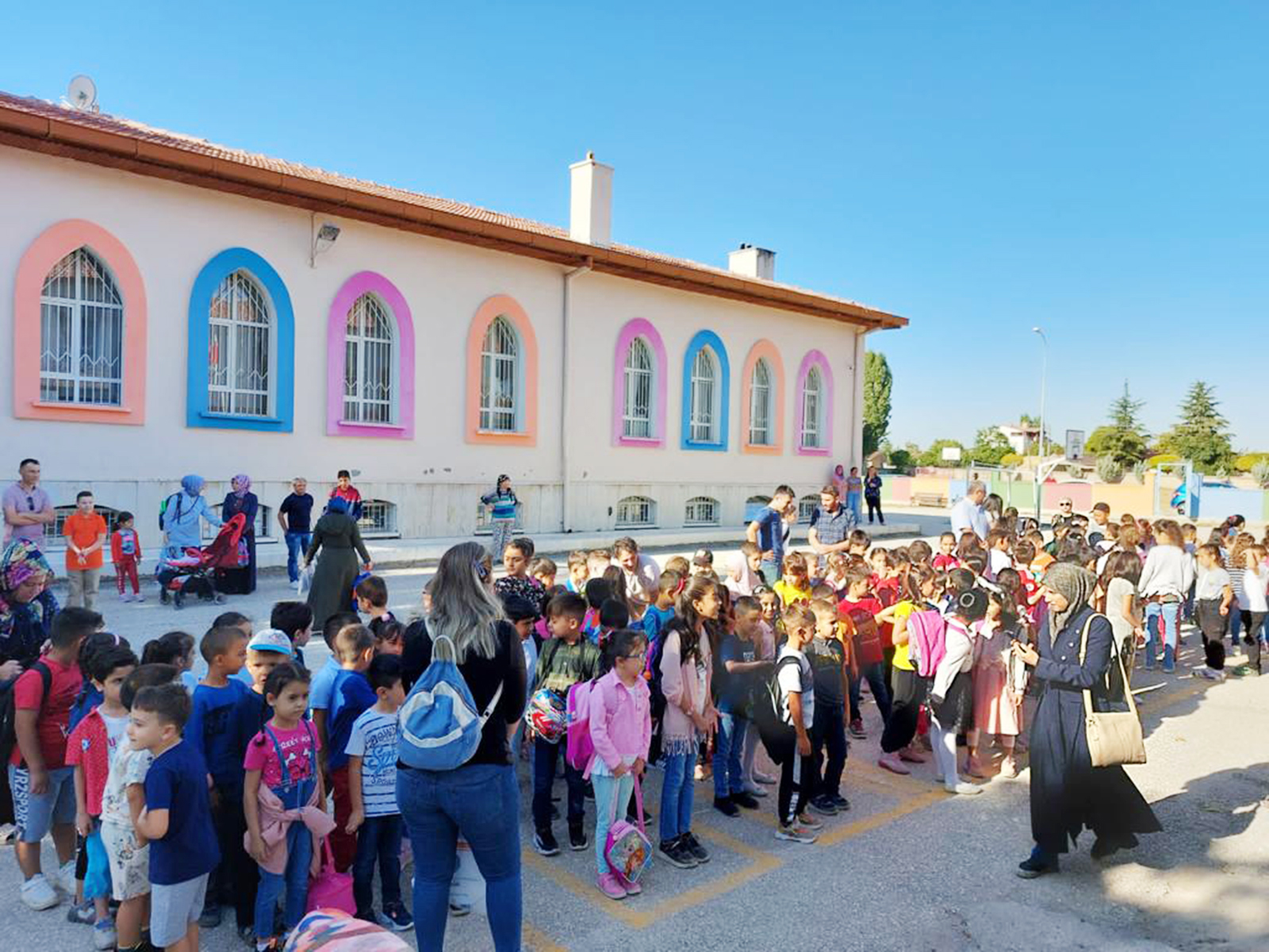 Sarayönü'nde eğitim zili çaldı