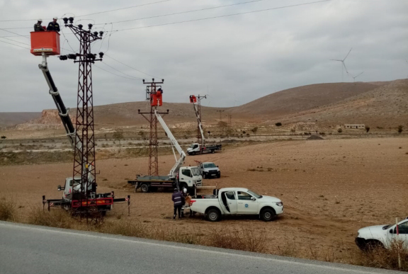 MEDAŞ, KIŞA HAZIRLIK ÇALIŞMALARINA ARA VERMEDEN DEVAM EDİYOR