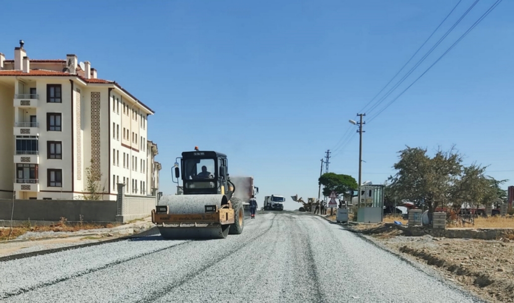 Kurşunlu’nun yol problemi çözüldü