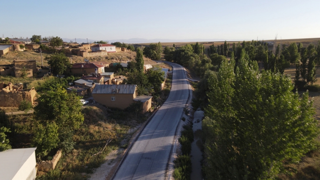 Sarayönü’nün mahalle yolları artık daha konforlu