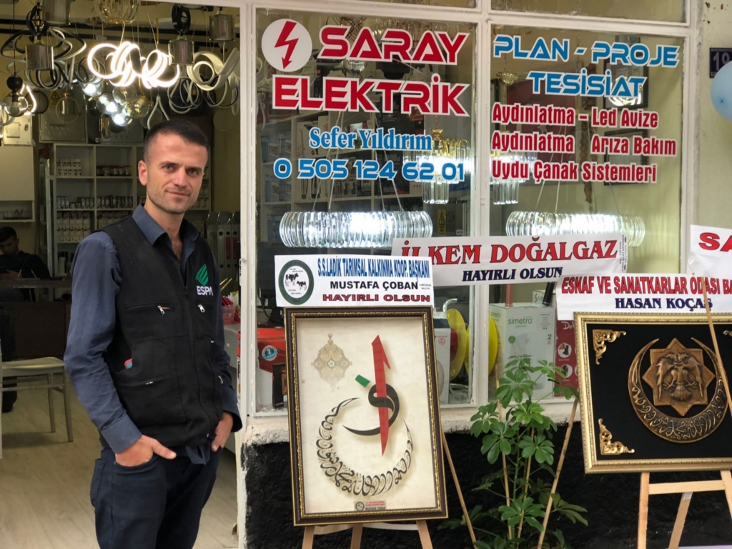 Saray Elektrik hizmete girdi