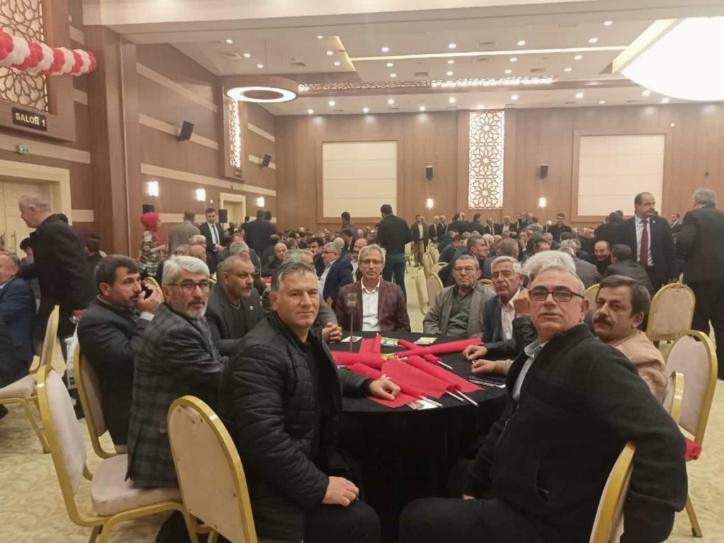 Başkan Solak ve muhtarlar Konya’da