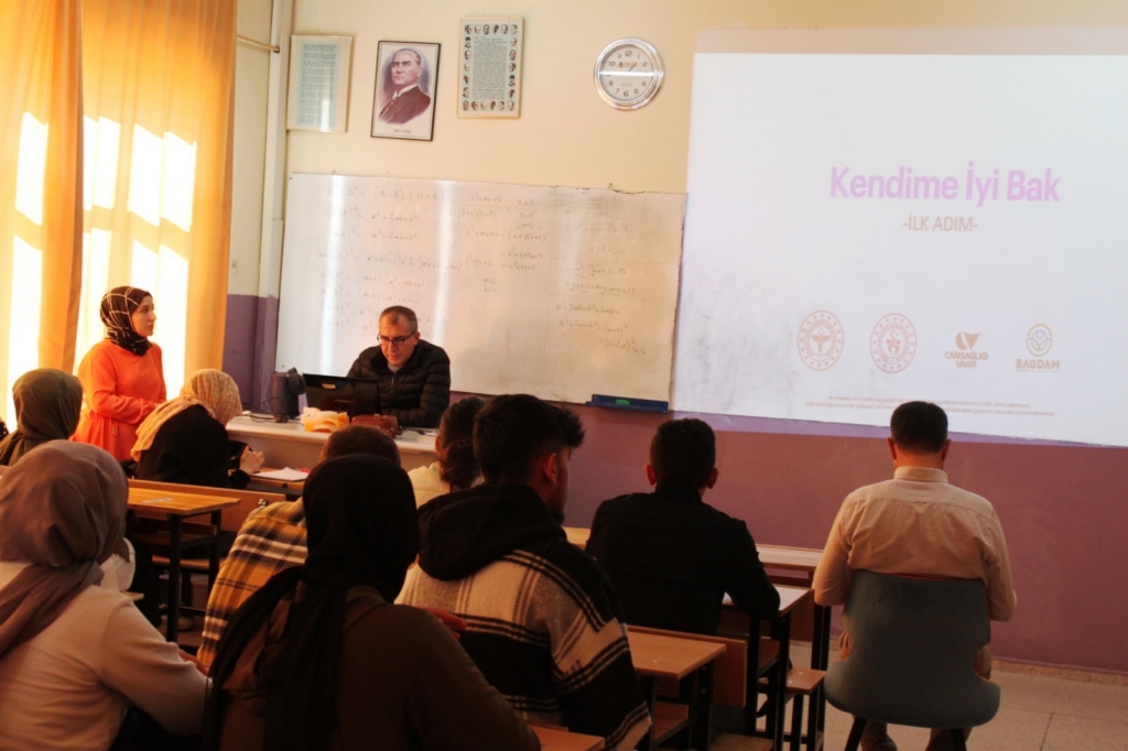 Öğrenciler için psikososyal eğitim semineri düzenlendi
