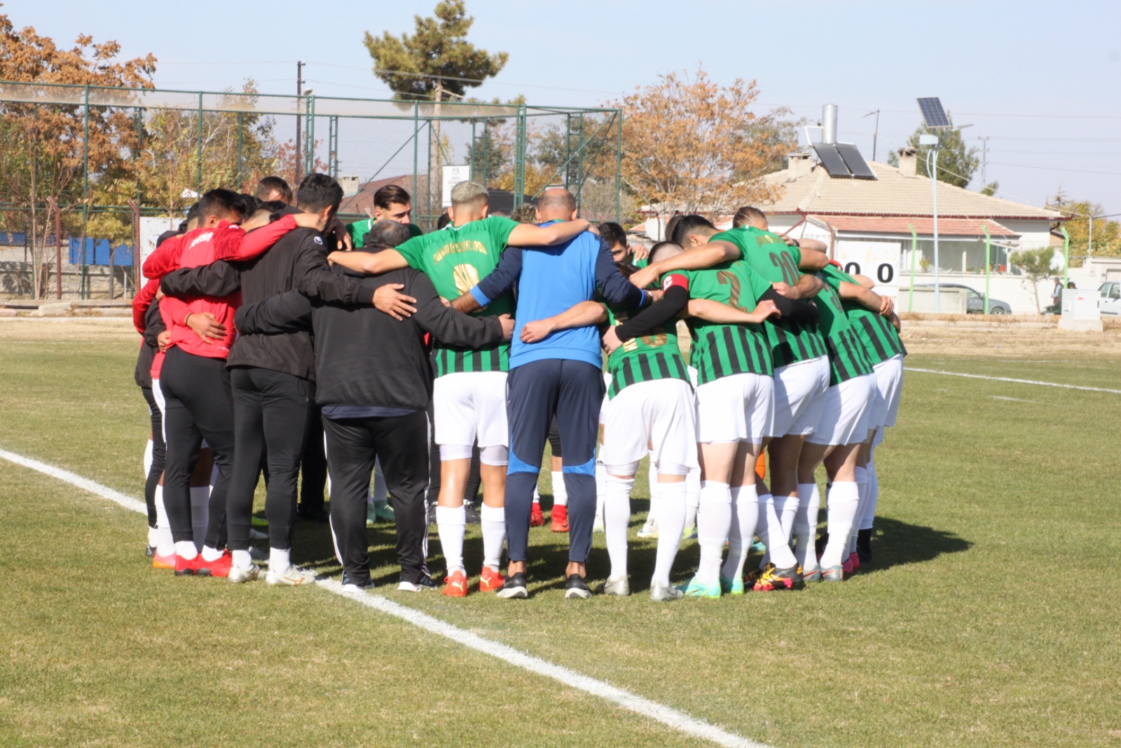 Sarayönü Belediyespor bay geçecek