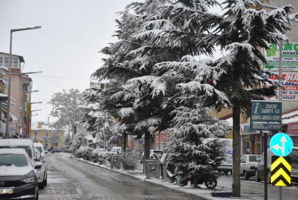 Soğuk ve yağışlı havalar geliyor