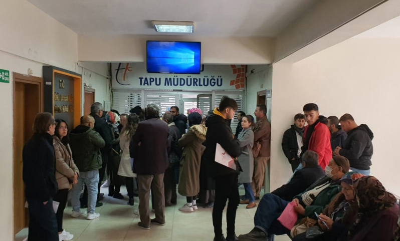 Nüfus müdürlüğünde yılsonu yoğunluğu